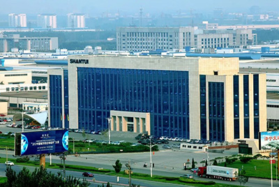 山东省正式宣布首批223家“好品山东”品牌名单，，，“js4399金沙线(集团)有限公司牌”推土机，，，压路机、、装载机与履带底盘、、传动系统获得认可，，，荣登首批榜单。